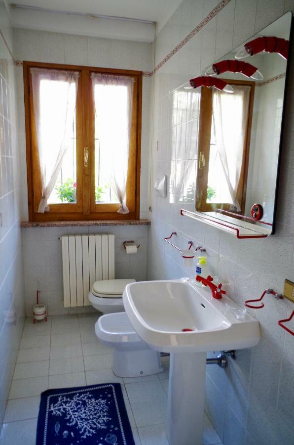 Willa Casa Emilia Riva di Solto Zewnętrze zdjęcie