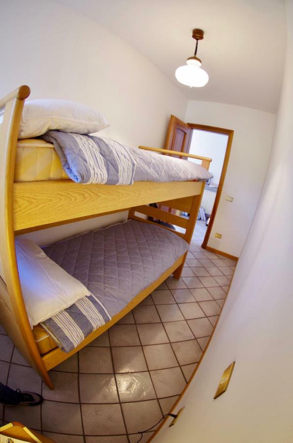 Willa Casa Emilia Riva di Solto Zewnętrze zdjęcie